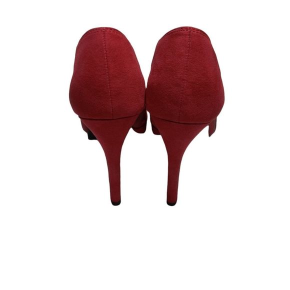 Le Chateau Mesh Side Cutout Red Accent Stiletto Heel Pumps size 7 - Picture 4 of 6